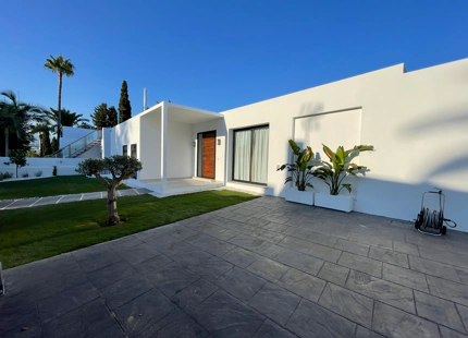 VILLA DE LUJO EN ALQUILER EN GUADALMINA ALTA
