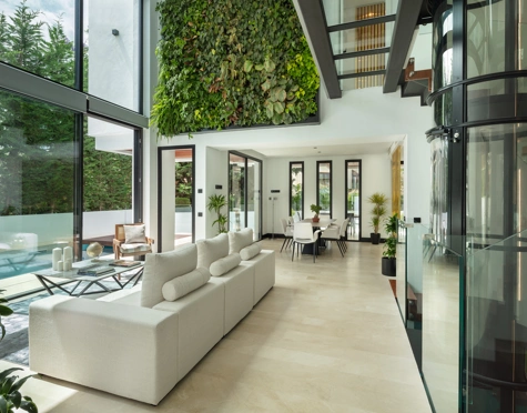 Villa en venta en Marbella Golden Mile