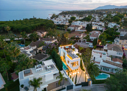 VILLA MODERNA EN UNA UBICACIÓN PRESTIGIOSA