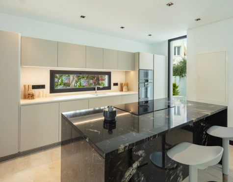 Villa en venta en Marbella Golden Mile