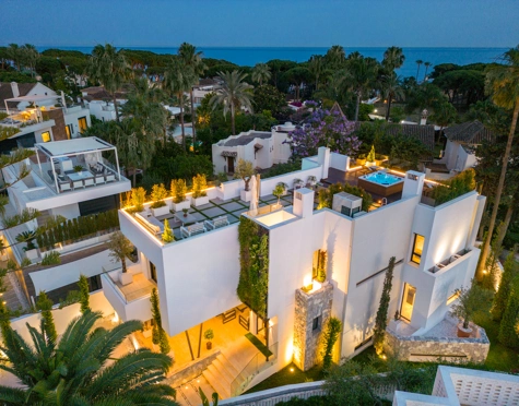 Villa en venta en Marbella Golden Mile