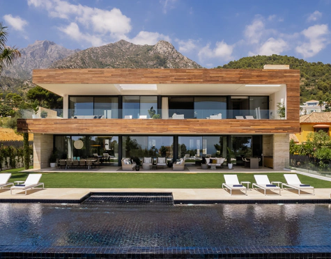 EXCELENTE VILLA MODERNA EN VENTA EN CASCADA DE CAMOJAN