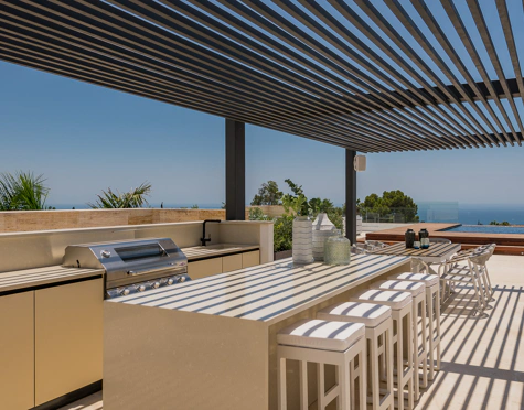 Villa en venta en Cascada de Camojan, Marbella Golden Mile