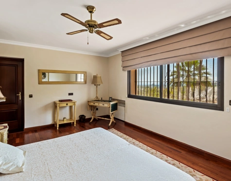 Villa for sale in Nueva Andalucia, Marbella