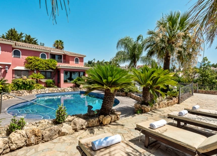 CHALET EN VENTA EN NUEVA ANDALUCIA