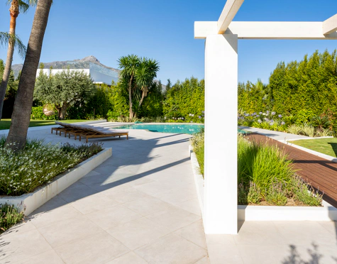 Villa for sale in Nueva Andalucia, Marbella