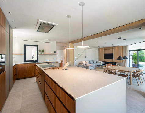 Villa for sale in Nueva Andalucia, Marbella