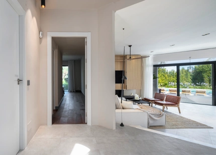 LUXURIOUS VILLA FOR SALE IN NUEVA ANDALUCIA