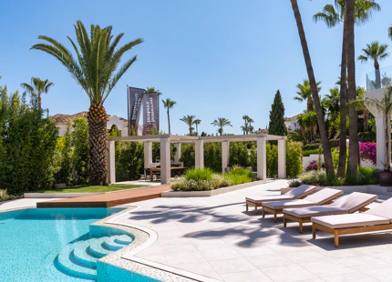LUXURIOUS VILLA FOR SALE IN NUEVA ANDALUCIA