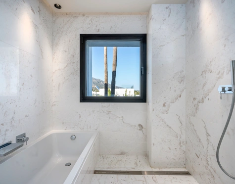 Villa for sale in Nueva Andalucia, Marbella