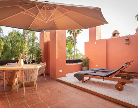Town House for sale in Altos de Puente Romano, Marbella Golden Mile