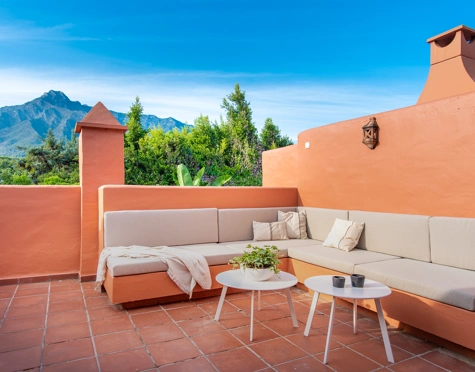 Town House for sale in Altos de Puente Romano, Marbella Golden Mile