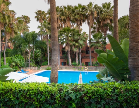 Town House for sale in Altos de Puente Romano, Marbella Golden Mile