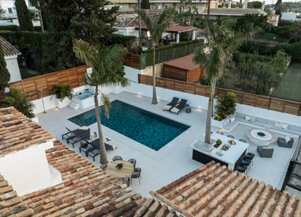 LUXURIOUS AND MODERN VILLA FOR SALE IN NUEVA ANDALUCIA