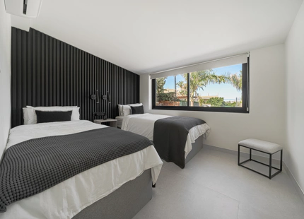 LUXURIOUS AND MODERN VILLA FOR SALE IN NUEVA ANDALUCIA