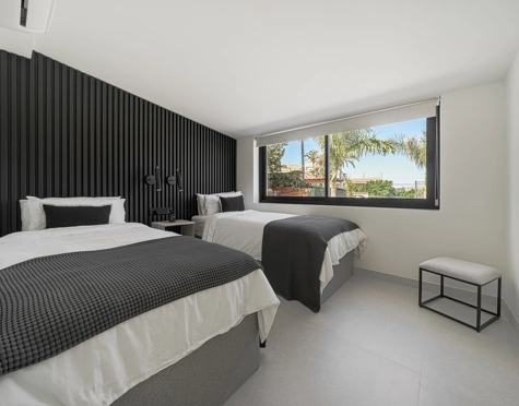 Villa for sale in Nueva Andalucia, Marbella