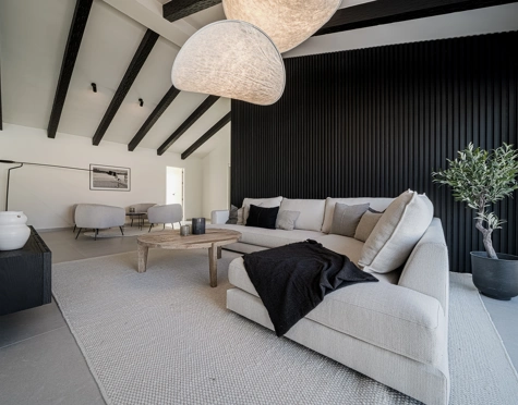 Villa for sale in Nueva Andalucia, Marbella