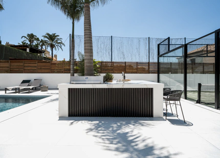 LUXURIOUS AND MODERN VILLA FOR SALE IN NUEVA ANDALUCIA