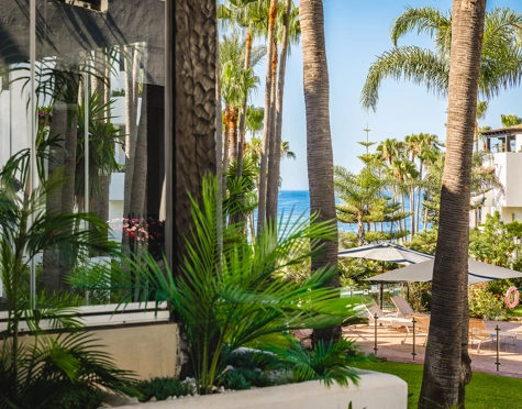 Apartment for sale in Marina Puente Romano, Marbella Golden Mile