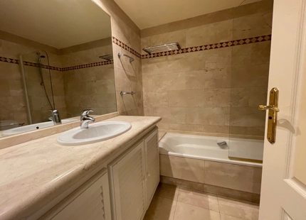 APARTAMENTO EN VENTA EN MAGNA MARBELLA