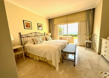 Ground Floor Apartment for sale in Rio Real, Marbella East