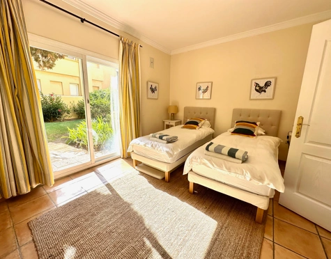 Ground Floor Apartment for sale in Rio Real, Marbella Este