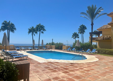 Ground Floor Apartment for sale in Rio Real, Marbella East