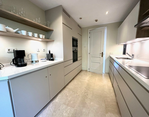 Ground Floor Apartment for sale in Rio Real, Marbella Este