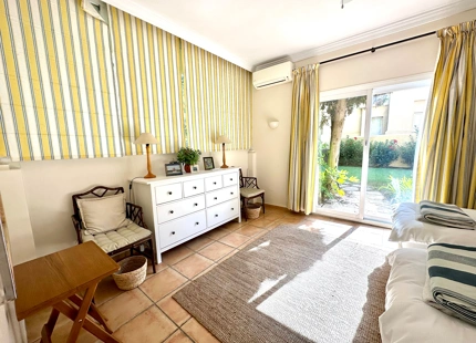 Ground Floor Apartment for sale in Rio Real, Marbella East