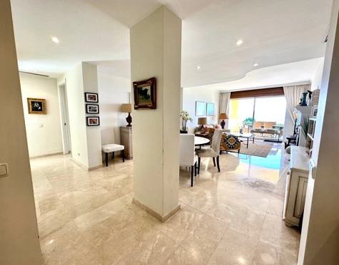 Ground Floor Apartment for sale in Rio Real, Marbella Este