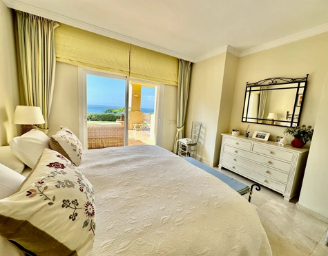 Ground Floor Apartment for sale in Rio Real, Marbella Este