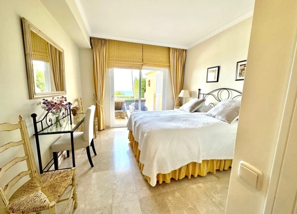 Ground Floor Apartment for sale in Rio Real, Marbella East