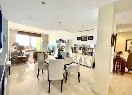 Ground Floor Apartment for sale in Rio Real, Marbella East