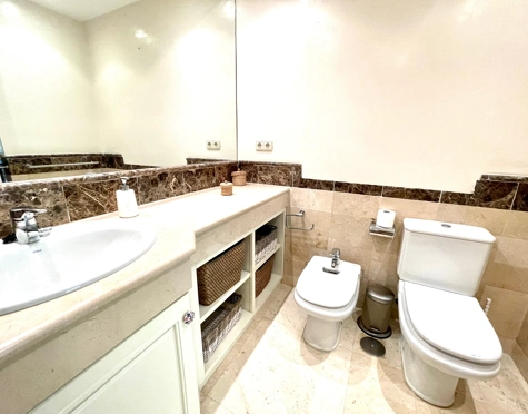 Ground Floor Apartment for sale in Rio Real, Marbella Este