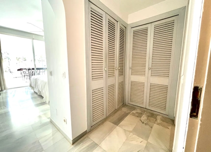 Ático en venta en Alcazaba Beach, Estepona Este
