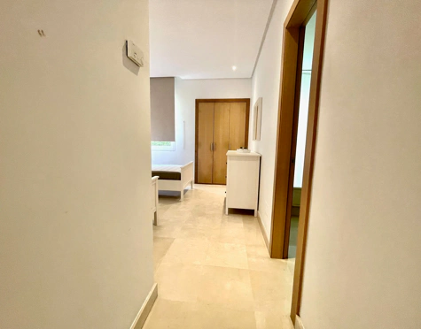 Ground Floor Apartment for sale in Alcazaba Beach, Estepona East
