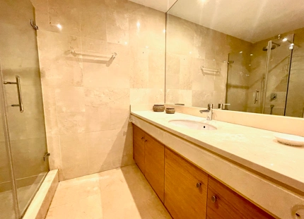 Apartamento Planta Baja en venta en Alcazaba Beach, Estepona Este