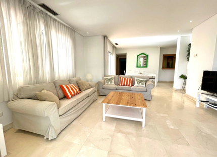 Apartamento Planta Baja en venta en Alcazaba Beach, Estepona Este