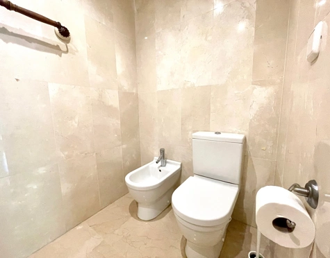 Ground Floor Apartment for sale in Alcazaba Beach, Estepona East