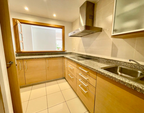 Ground Floor Apartment for sale in Alcazaba Beach, Estepona East