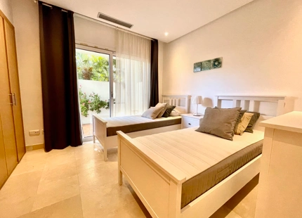 Apartamento Planta Baja en venta en Alcazaba Beach, Estepona Este