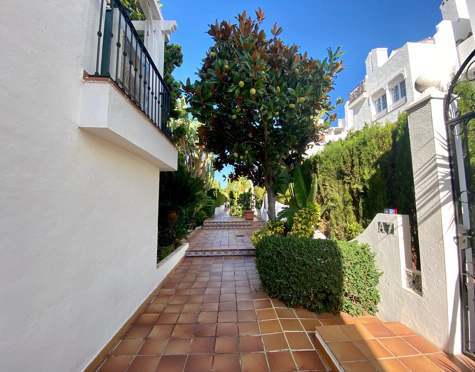 Apartment for sale in Nagüeles, Marbella Golden Mile