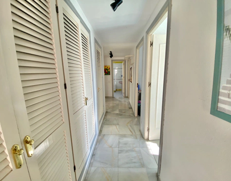 Apartment for sale in Nagüeles, Marbella Golden Mile
