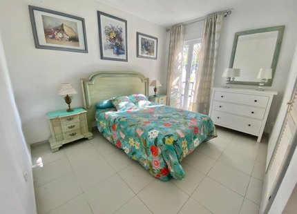 Spacious Five-Bedroom Apartment in Nagüeles, Marbella Golden Mile