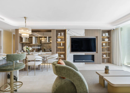 BEACHFRONT GROUND FLOOR APARTMENT WITHIN PUENTE ROMANO RESORT FOR SALE