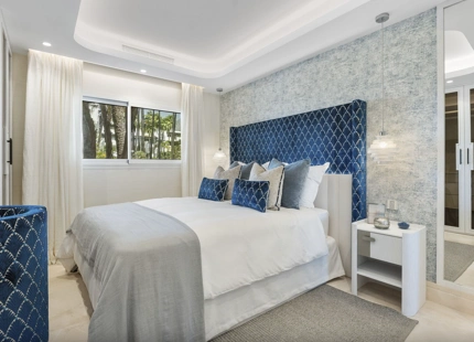 BEACHFRONT GROUND FLOOR APARTMENT WITHIN PUENTE ROMANO RESORT FOR SALE