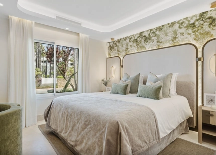 BEACHFRONT GROUND FLOOR APARTMENT WITHIN PUENTE ROMANO RESORT FOR SALE