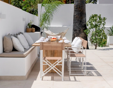 Villa for sale in Nueva Andalucia, Marbella