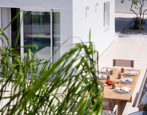 Villa for sale in Nueva Andalucia, Marbella