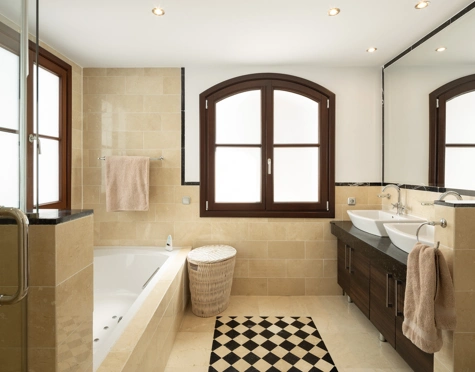 Villa en venta en El Madroñal, Benahavis